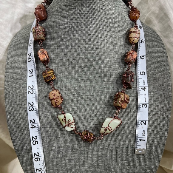 WIRE WRAPPED HEALING GEMSTONE USING 24 GAGE BRONZE WIRE. ADJUSTABLE CHAI… - Picture 2 of 7